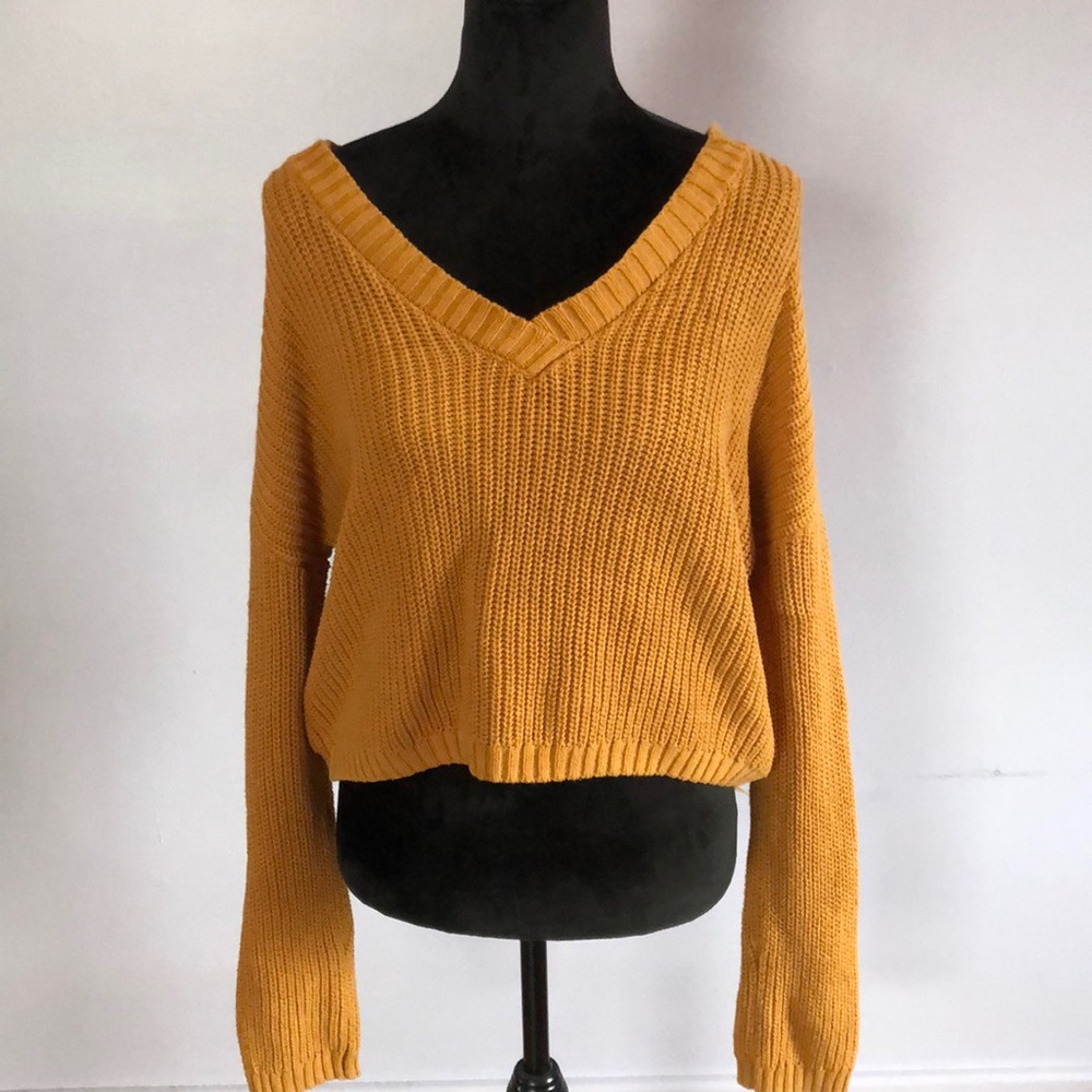 Orange brown knit sweater cropped